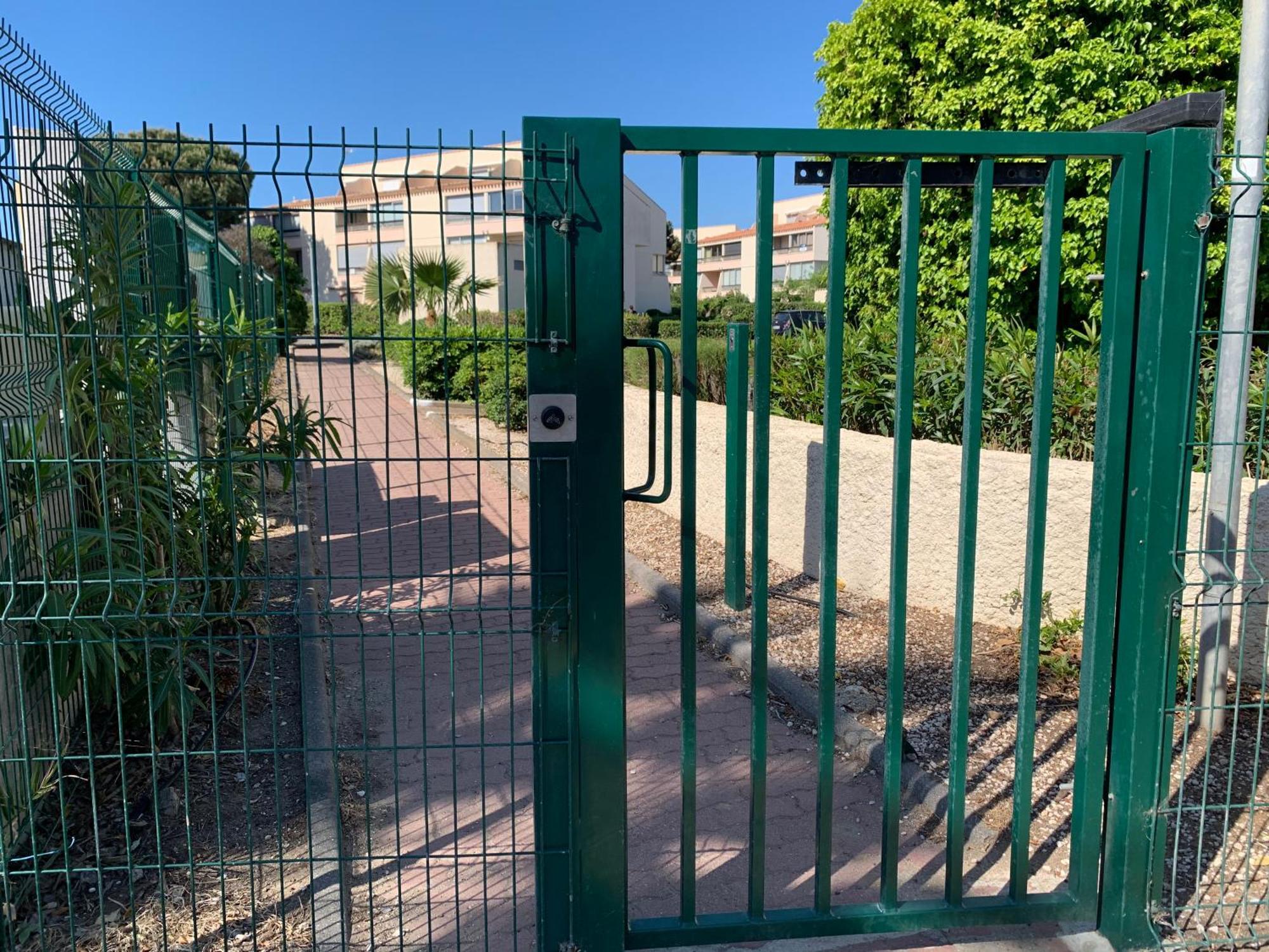 Le Petit Bora-Marseillan Plage -Residence Bora Bora-400M Plage D'Honneur Luaran gambar